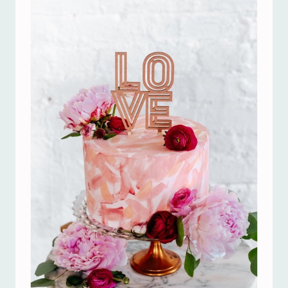 LOVE cake topper